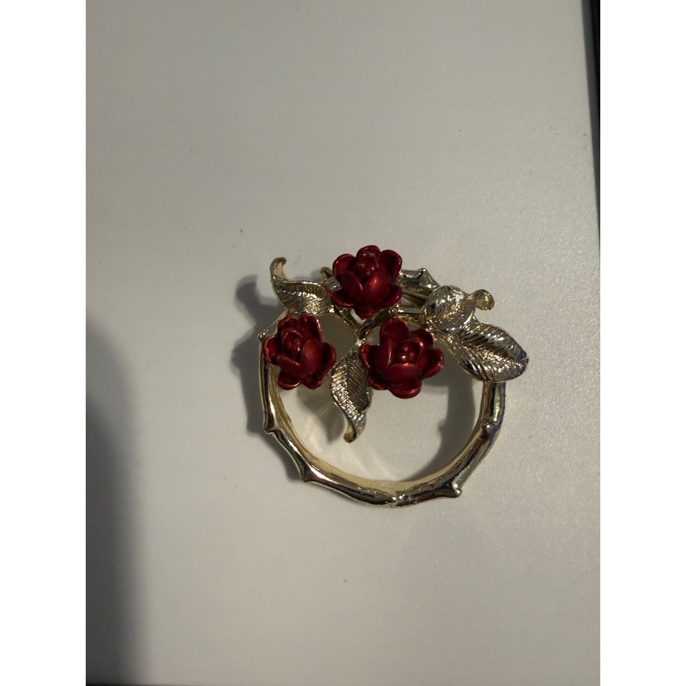 Vintage Gerrys Gold Tone Red Enamel Triple Rose Wreath Brooch Pin Floral Jewelry